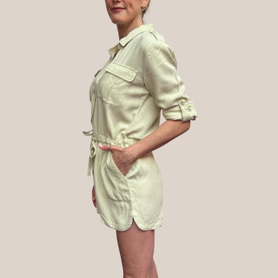 Gotstyle Fashion - Velvet Heart Jumpsuits Roll-Tab Sleeves Flap Pocket Romper - Light Green