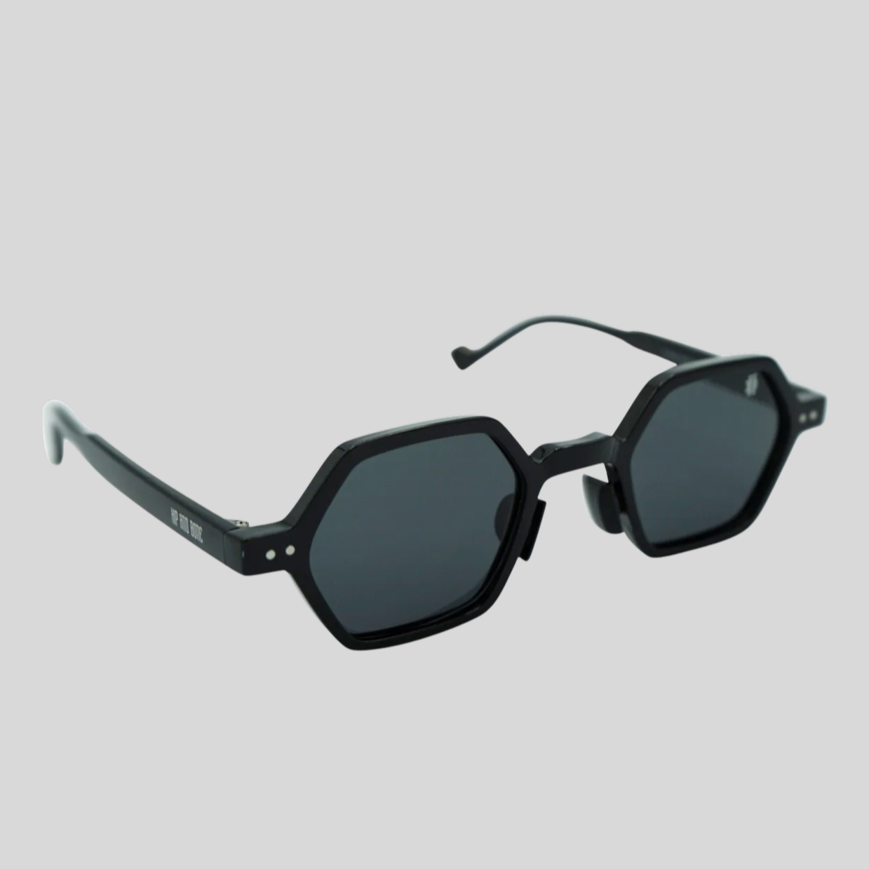 Gotstyle Fashion Hip and Bone Jeffrey Hexagon Frame Shades - Black
