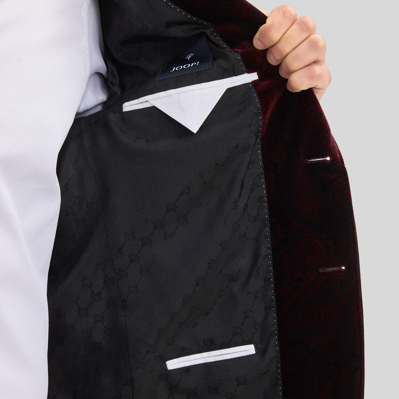 Shadow Paisley Velvet Dinner Jacket - Merlot