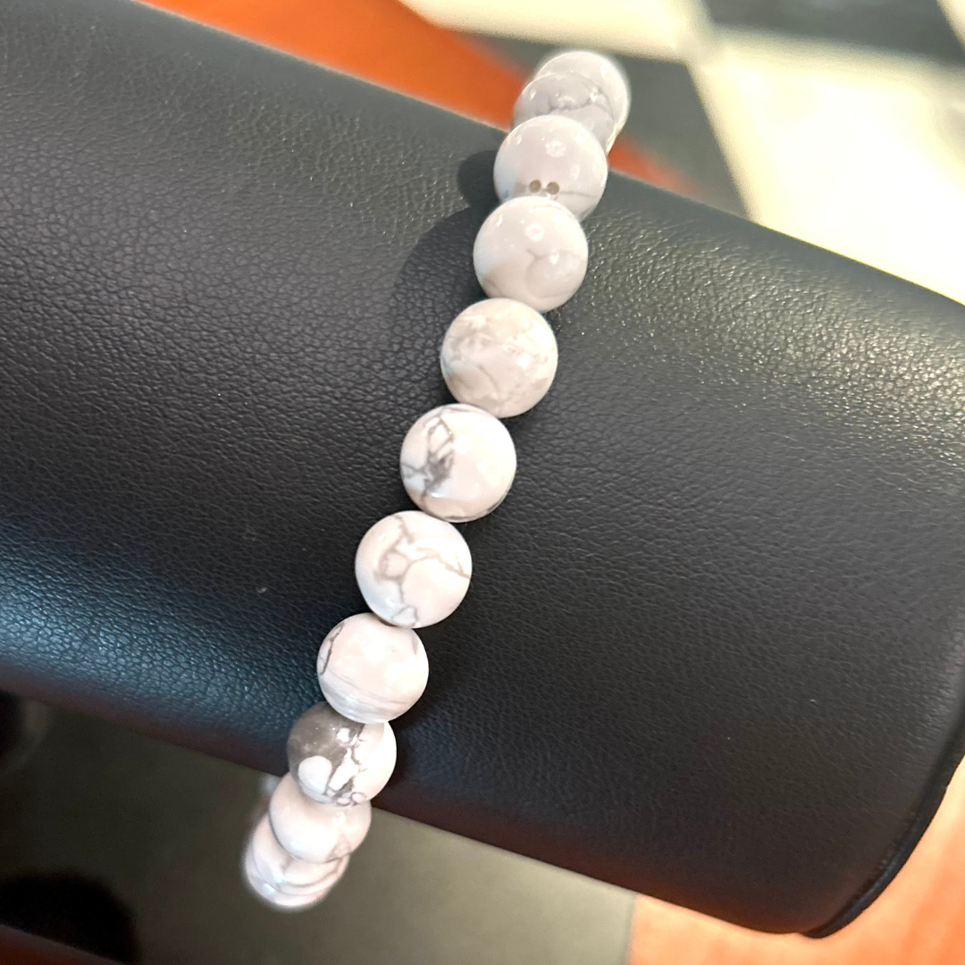 Howlite Stones Bracelet - White