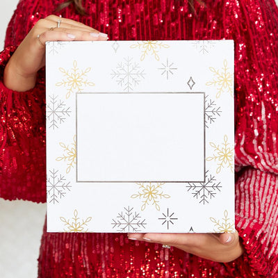 Gotstyle Fashion - Weddingstar Gifts Christmas Gift Box - Festive Snowflakes
