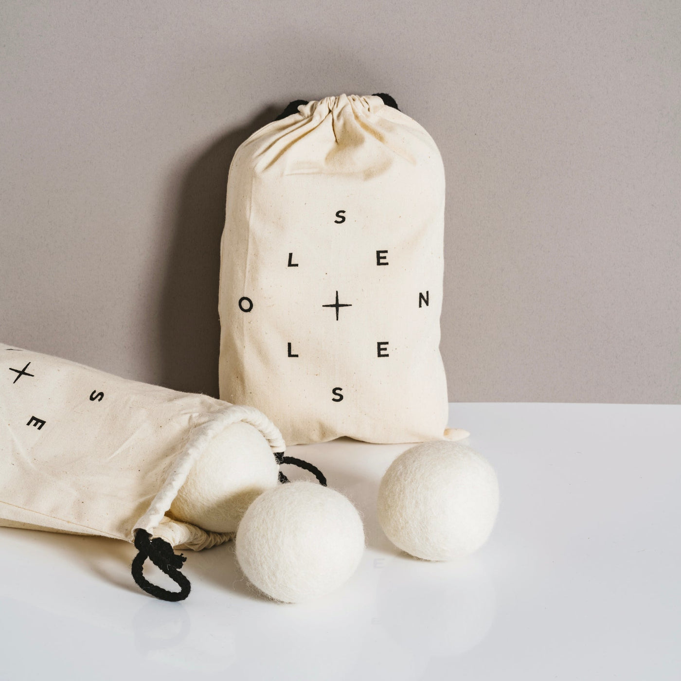 Gotstyle Fashion - Olsen+Olsen Gifts Dryer Balls - Bag of 6 - White